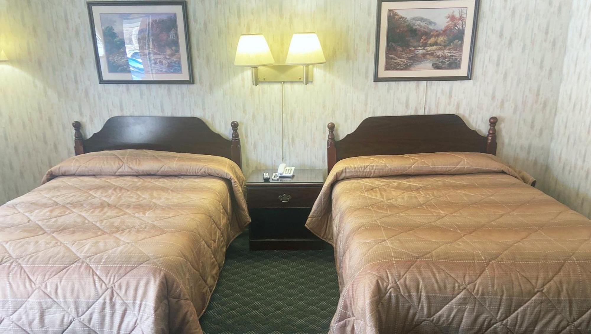 Pleasant Valley Motel West Stockbridge Exteriér fotografie